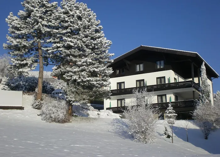 Seirer بيت ضيافة